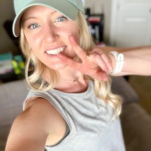 Meet your Posher, Ali